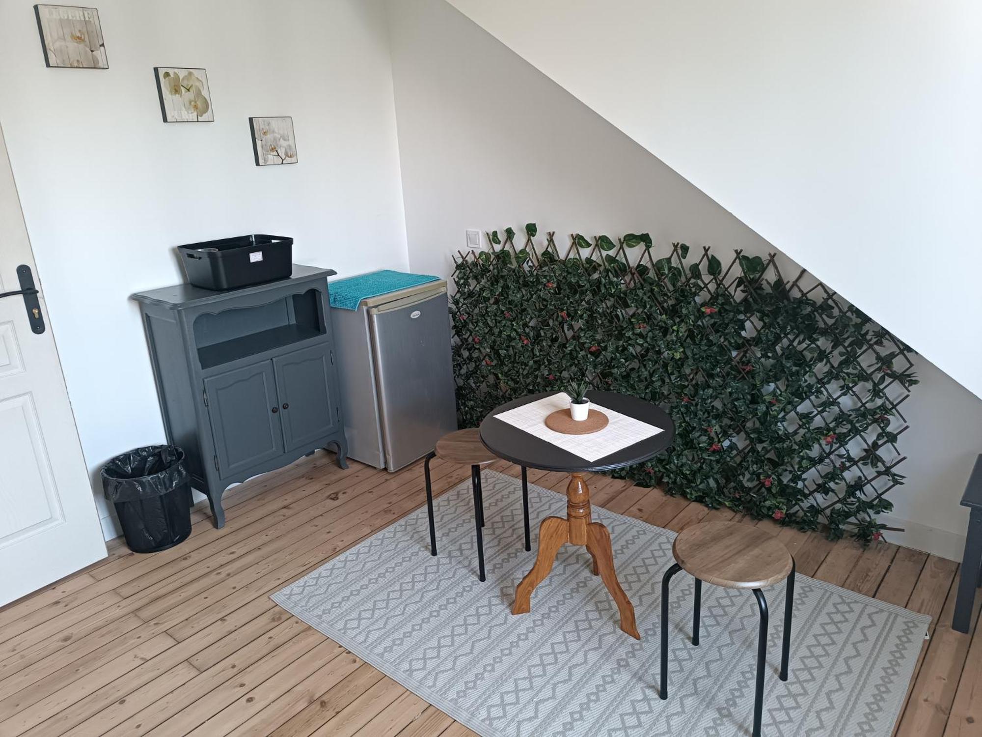 Graville Chambre Spacieuse Et Confortable 2 מראה חיצוני תמונה